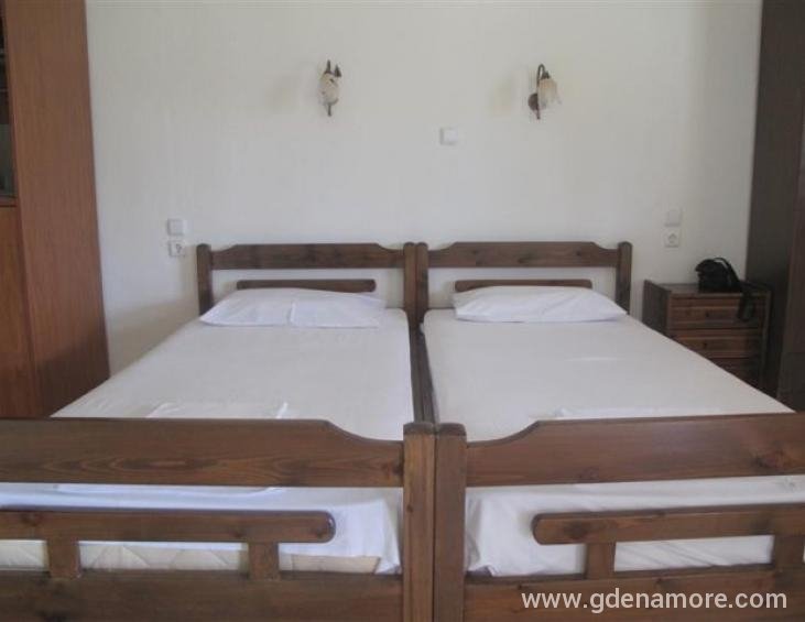 soultana-house-rooms-apartments-neos-marmaras-sith