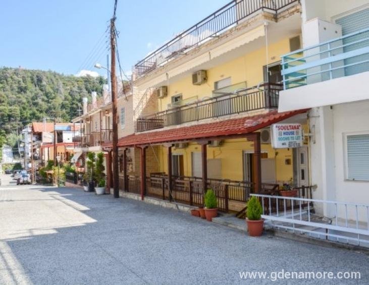 soultana-house-rooms-apartments-neos-marmaras-sith