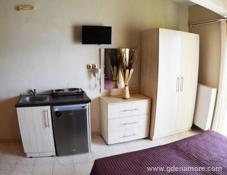 soultana-house-rooms-apartments-neos-marmaras-sith