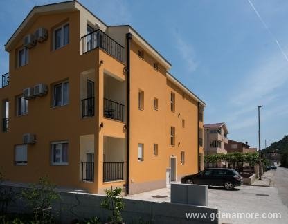 Изгрев апартаменти, частни квартири в града Igalo, Черна Гора - DSC_9687a