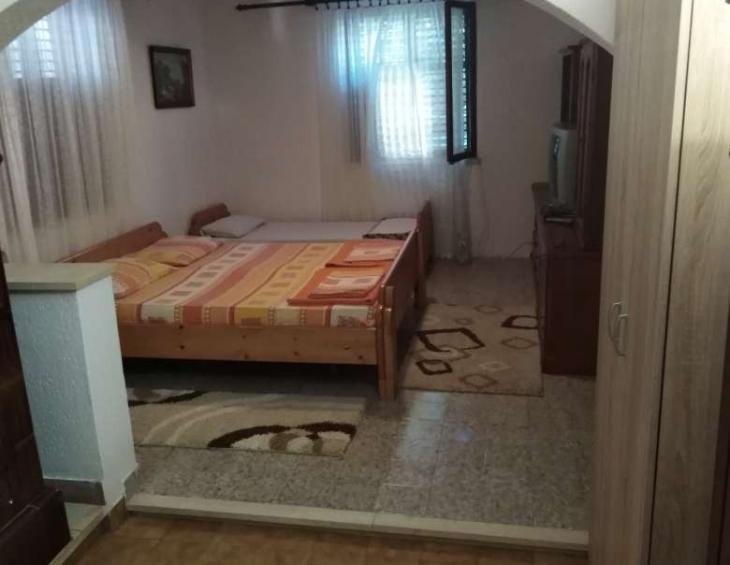 Apartman sa kuhinjom