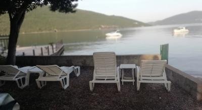 Apartments Lola, private accommodation in city Kumbor, Montenegro