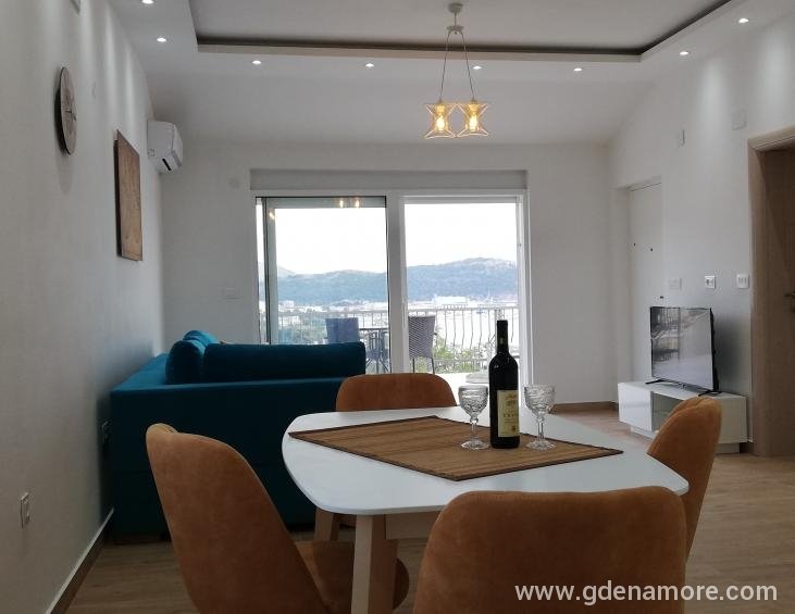BLUE LUX-APARTMAN