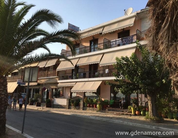 akrogiali-hotel-ouranoupolis-athos-1
