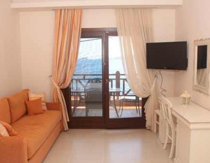 alkyonis-apartments-ammouliani-athos-10