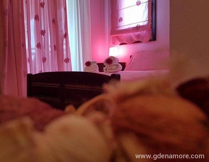 anastasia-pansion-ammouliani-athos-2-bed-room-13