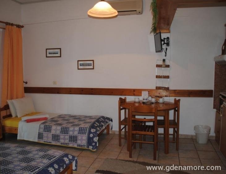 antonakis-pension-ouranoupolis-athos-apartment-11