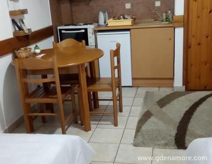 antonakis-pension-ouranoupolis-athos-apartment-14