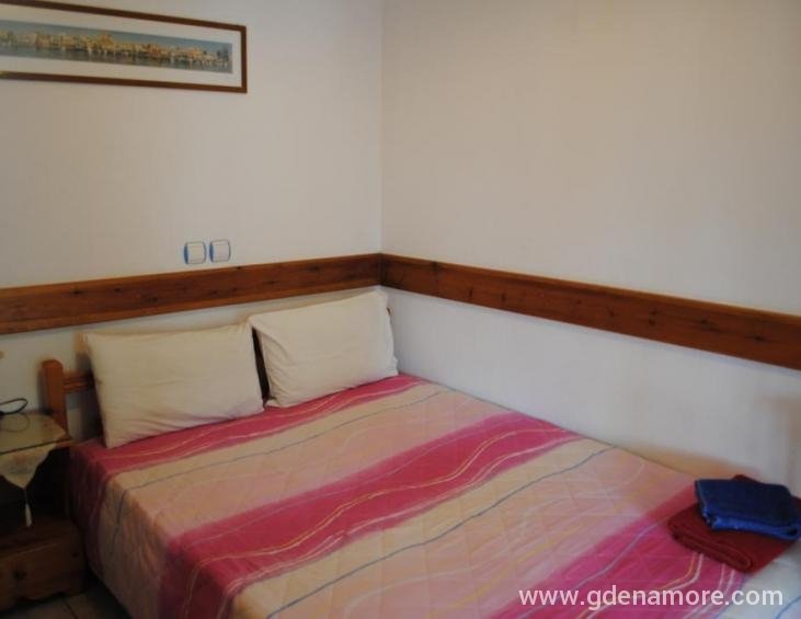 antonakis-pension-ouranoupolis-athos-apartment-19