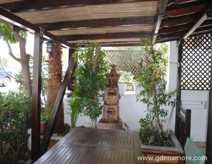 antonakis-pension-ouranoupolis-athos-apartment-5