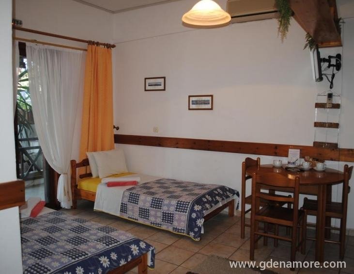 antonakis-pension-ouranoupolis-athos-apartment-9