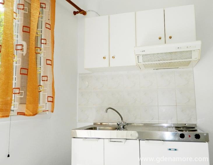 ariston-apartments-poros-kefalonia-5-bed-apartment
