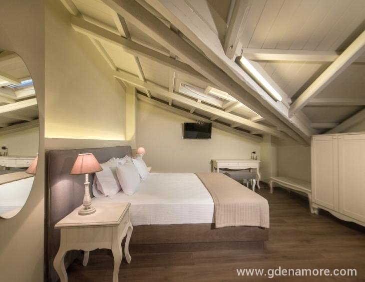 armonia-lux-studios-ierissos-athos-armonia-2-5