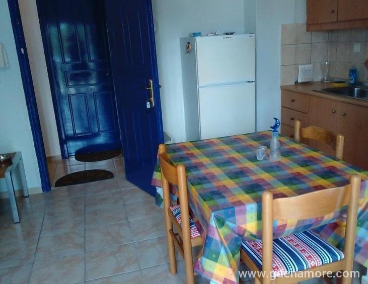 bakas-house-apartments-ierissos-athos-25