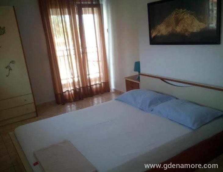 bakas-house-apartments-ierissos-athos-27