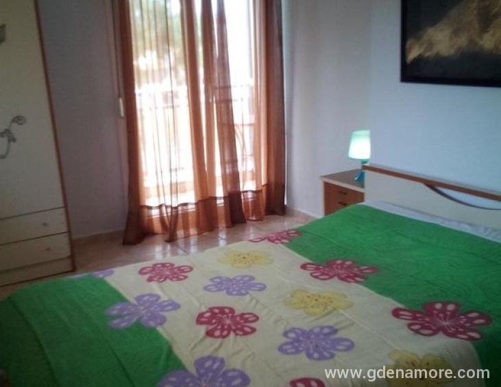 bakas-house-apartments-ierissos-athos-30