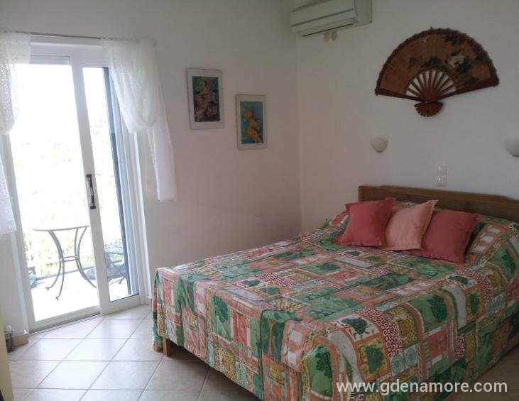 bella-frois-villa-katelios-skala-kefalonia-5