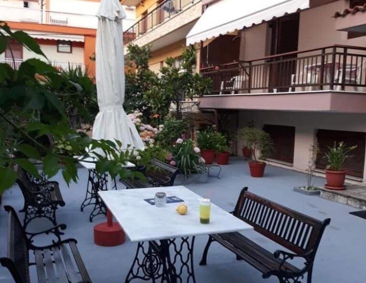 bloom-garden-apartments-ierissos-athos-1