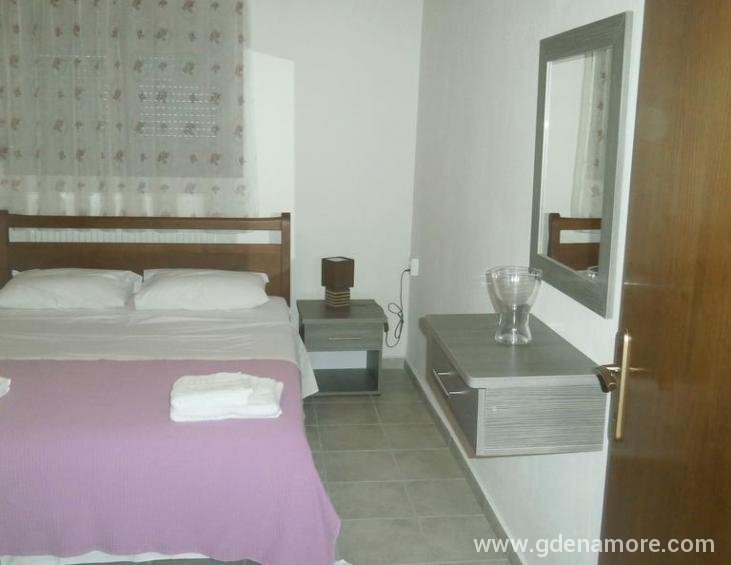 daniela-apartments-nea-rodha-athos-33