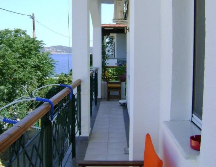 eleftheria-rooms-ammouliani-island-5