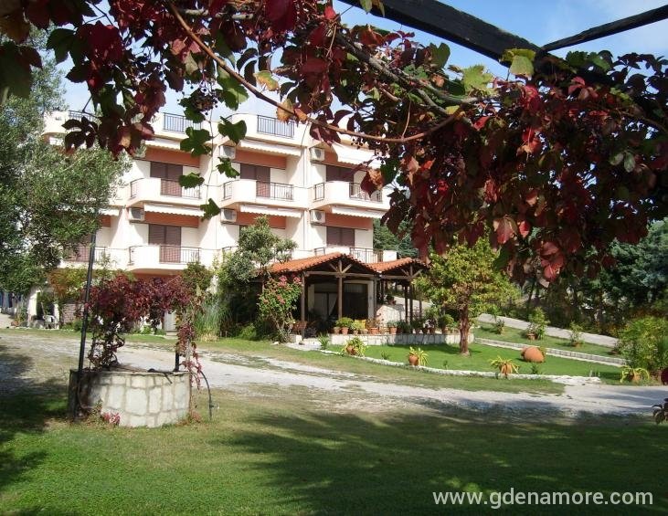 karvounoskala-pension-stratoni-halkidiki-40