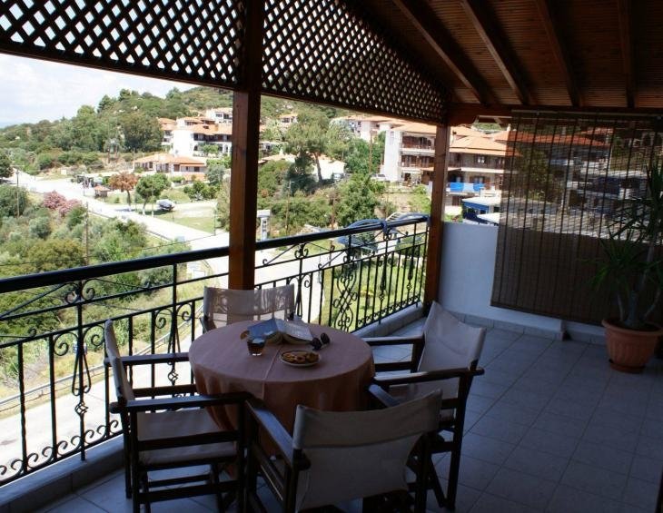 katerina-pansion-ouranopolis-athos-3-bed-studio-se