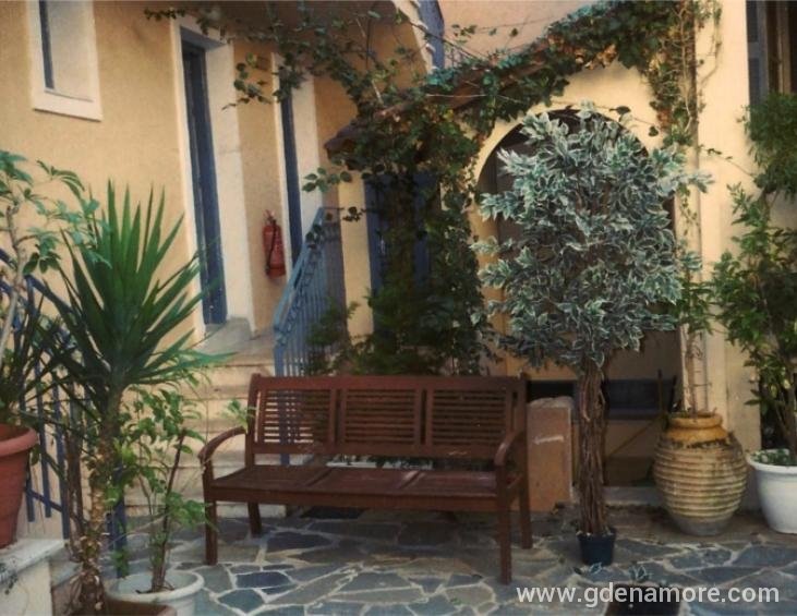 luisa-apartments-poros-kefalonia-8
