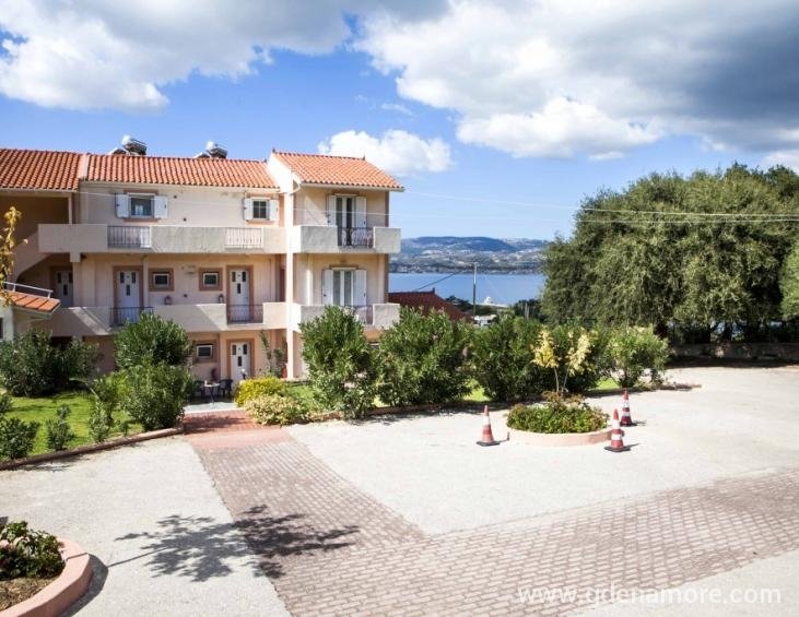 panorama-fanari-studios-and-apartments-argostoli-k