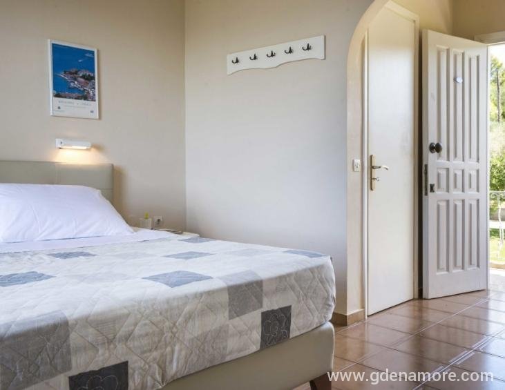 panorama-fanari-studios-and-apartments-argostoli-k