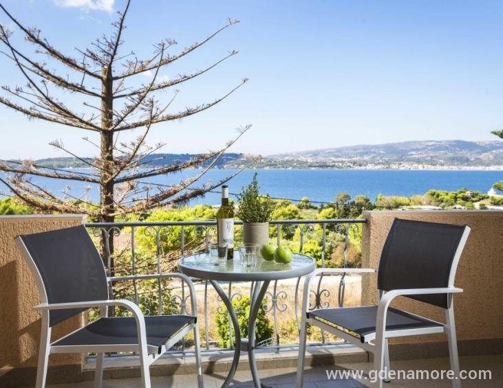 panorama-fanari-studios-and-apartments-argostoli-k