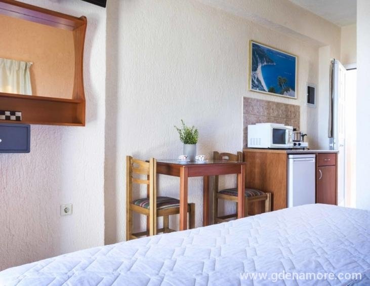 panorama-fanari-studios-and-apartments-argostoli-k