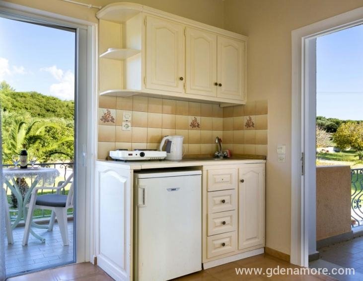 panorama-fanari-studios-and-apartments-argostoli-k