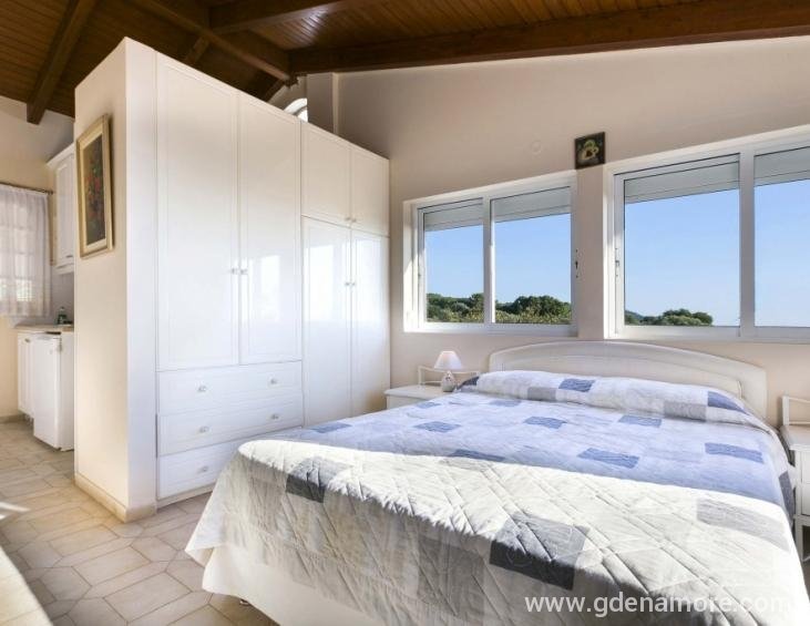 panorama-fanari-studios-and-apartments-argostoli-k