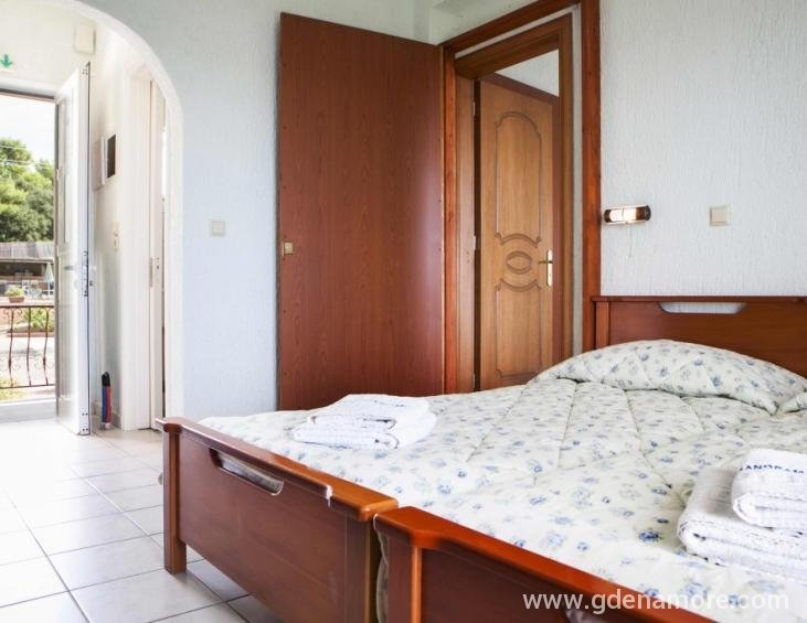panorama-fanari-studios-and-apartments-argostoli-k
