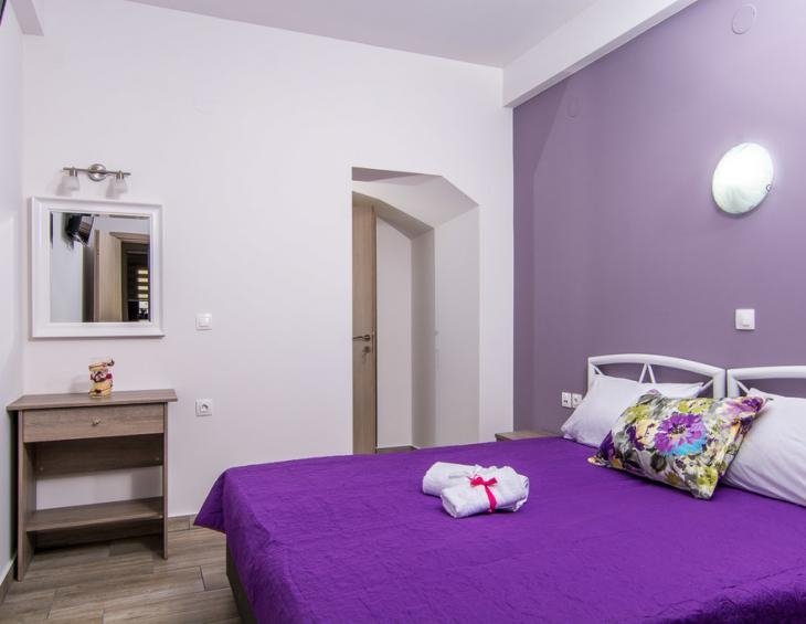 patriko-apartments-ierissos-athos-apartment-elena-