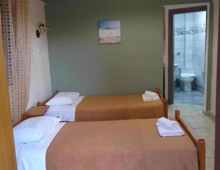 prosforio-rooms-ouranopolis-athos-studio-apartment