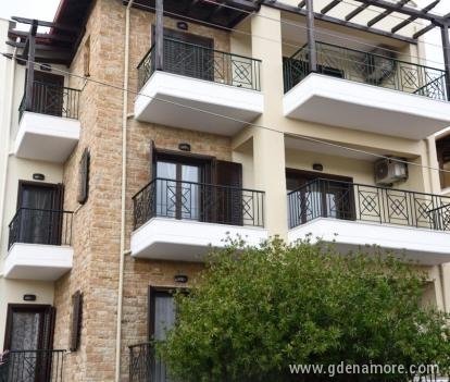 Апартаменти Сан Джорджо, частни квартири в града Ierissos, Гърция