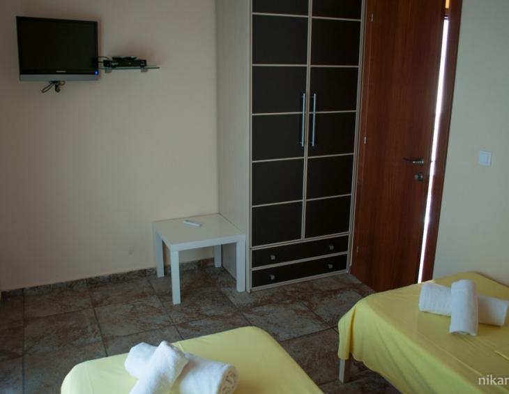 sissy-villa-potos-thassos-4-bed-apartment-8