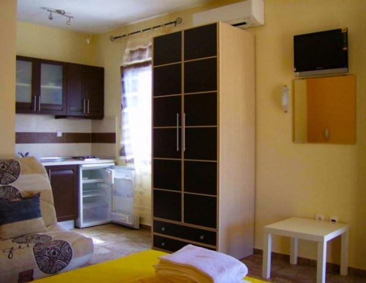 sissy-villa-potos-thassos-4-bed-studio-9