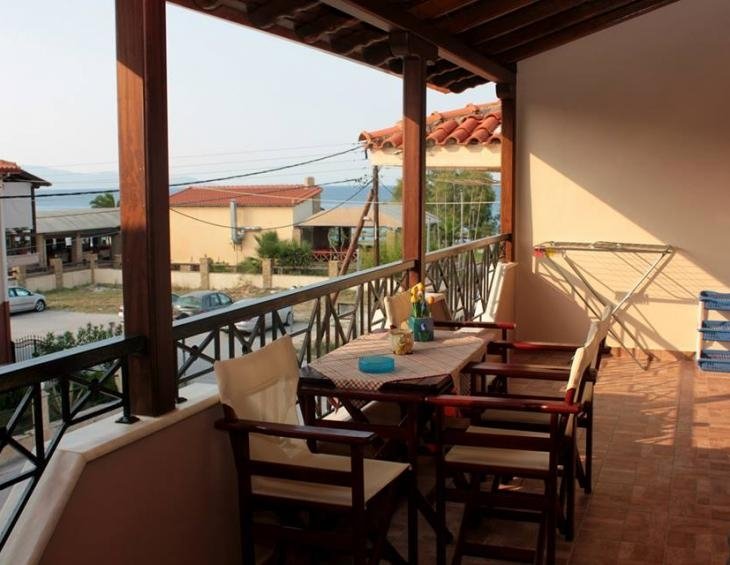 sousanna-apartments-ierissos-athos-10