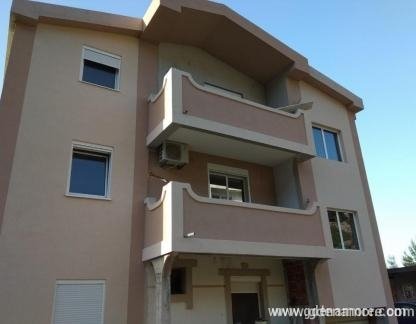 Apartments Madžgalj, , private accommodation in city Sutomore, Montenegro - thumb