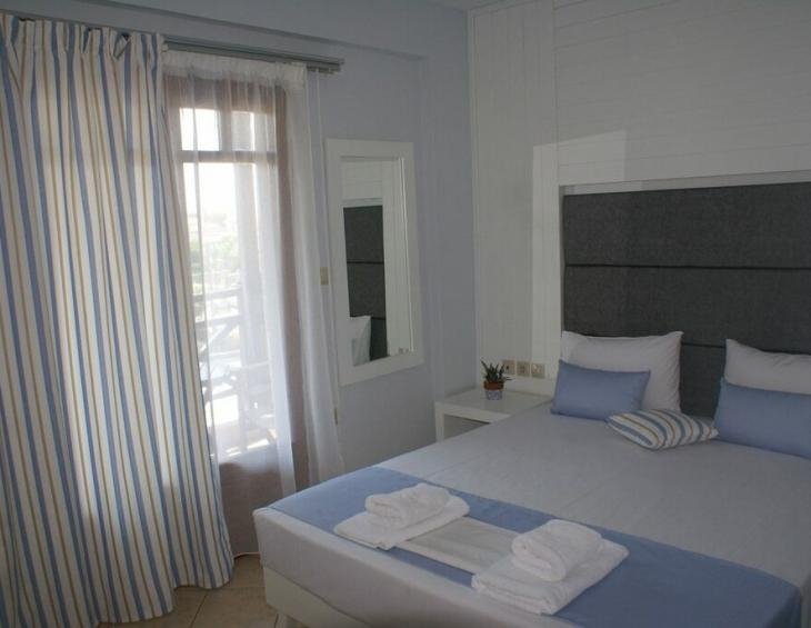 xenonas-nostos-rooms-ammouliani-athos-2-bed-room-n