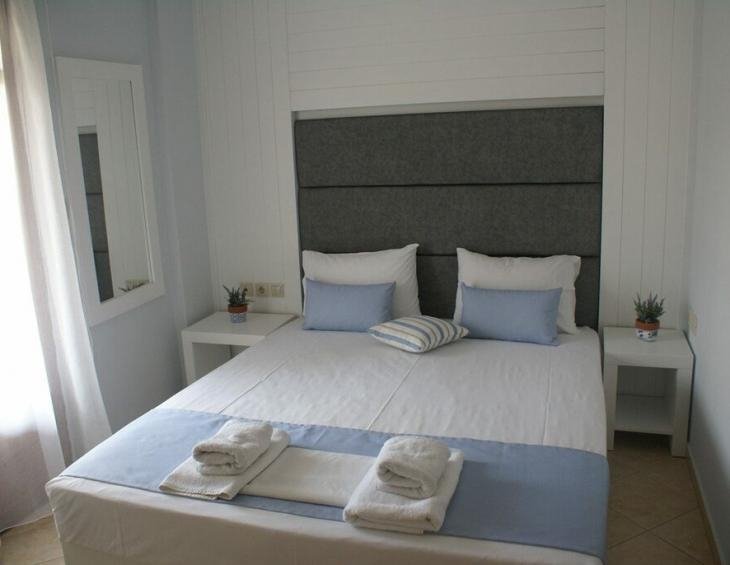 xenonas-nostos-rooms-ammouliani-athos-2-bed-room-n