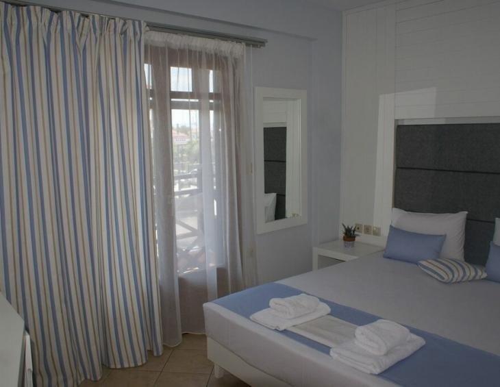 xenonas-nostos-rooms-ammouliani-athos-2-bed-room-n