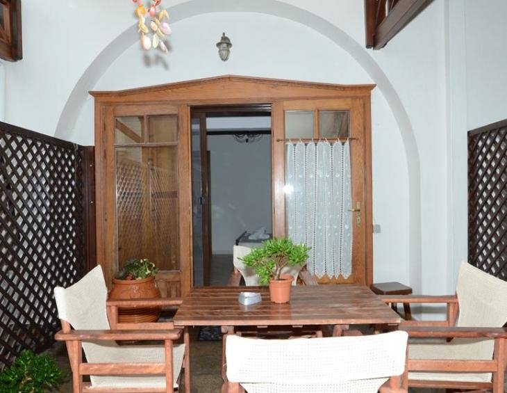 xenonas-nostos-rooms-ammouliani-athos-4-bed-apartm