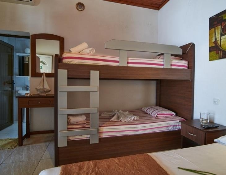 aggelina-house-sykia-sithonia-4-bed-studio-22-12