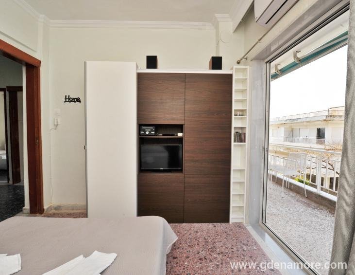 19-ROOM-1