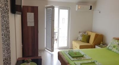 Apartment rooms GAMA, private accommodation in city Igalo, Montenegro