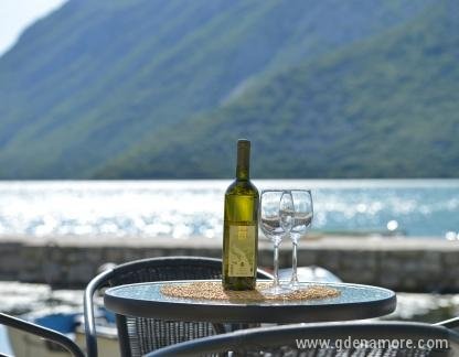 Apartments Risan, private accommodation in city Risan, Montenegro - 220