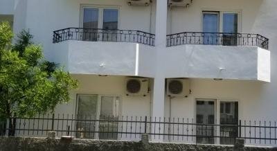 Apartments Bastrica, private accommodation in city Budva, Montenegro